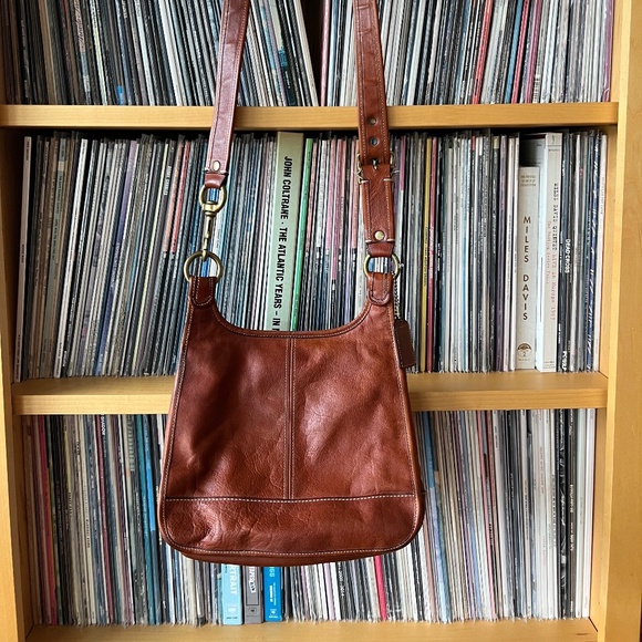 Coach 10325 Vintage Legacy Bag - Picture 2 of 8